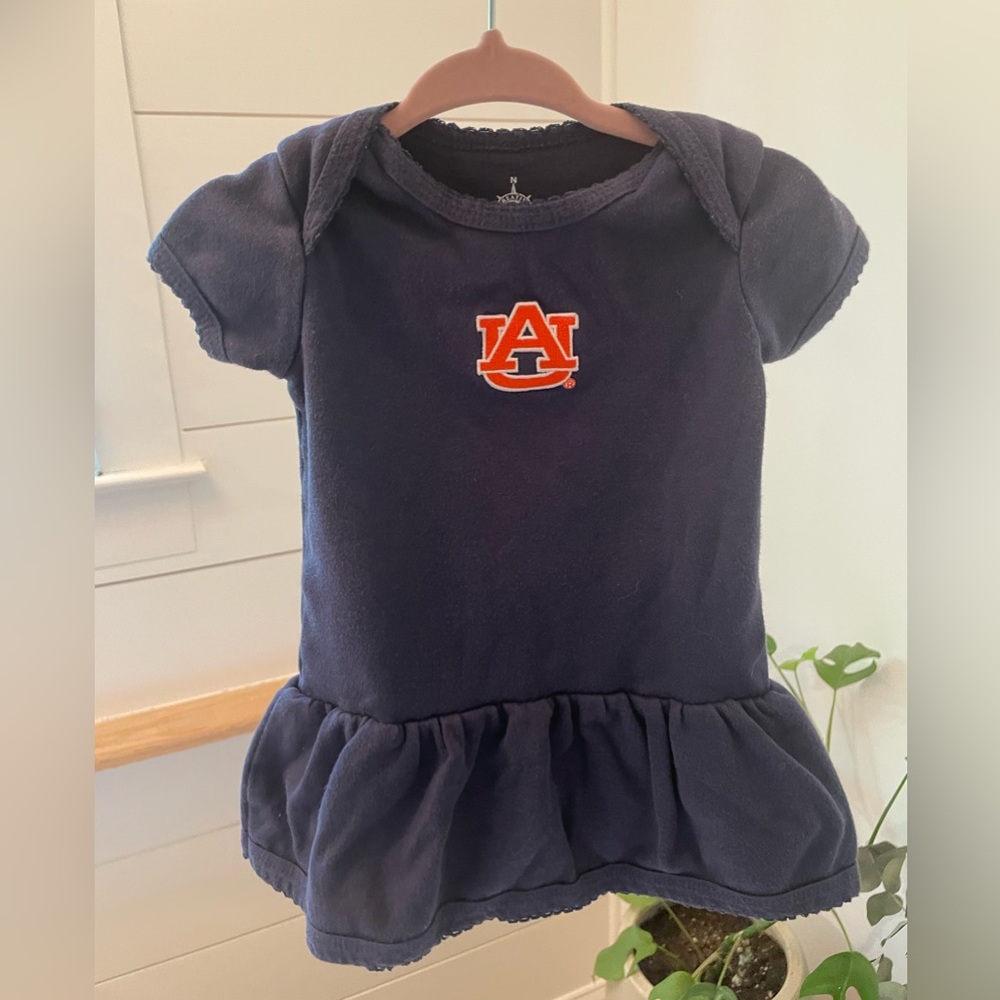 Creative Knitwear Auburn Infant Picot Bodysuit Dress size 0-3 months